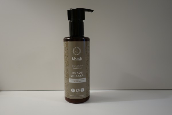 KOKOS SHIKAKAI Ayurvedischer Conditioner